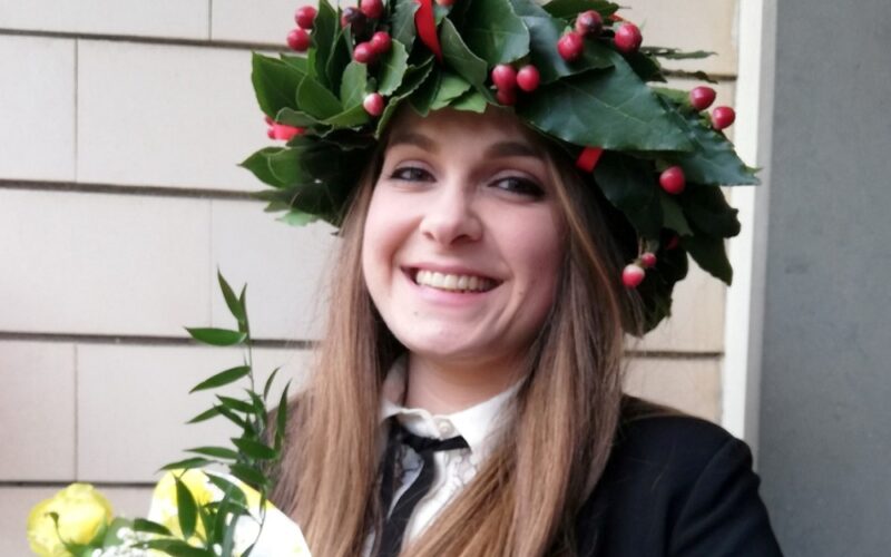 Niscemi: Fabiana proclamata dottoressa in Management, studentessa si laurea in collegamento streaming