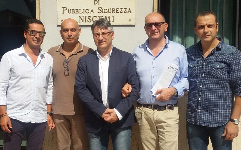 Niscemi: mascherine donate agli agenti di Polizia. Solidarietà da Aquilone e Rangers e Fna