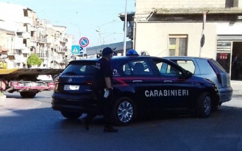 Niscemi: l’inseguimento, poi il «botto» con i Carabinieri. Formalizzate le accuse a carico del trentatreenne