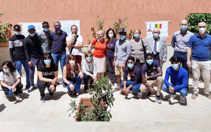 Niscemi: «Percorsi migratori», una mostra dedicata alla sofferenza e al coraggio di chi arriva dal Sud del Mondo
