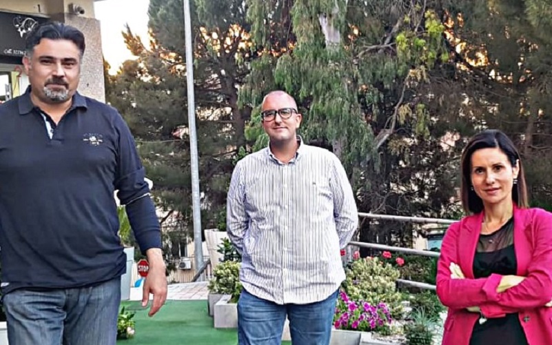 Niscemi: l’assessore Chessari abbraccia Fratelli d’Italia. Bennici: «Siamo il partito del fare»
