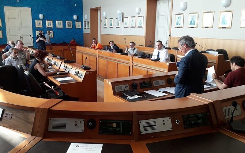 Gela: elenchi dei lavoratori ex Tekra, ampie garanzie a maestranze e sindacati
