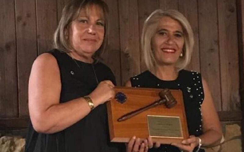Lions Club Riesi, passaggio della campana. Testa presidente, Ievolella traccia il bilancio di due anni di attivitÃ