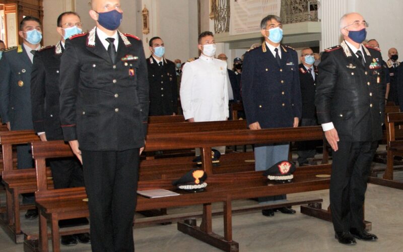 Niscemi ricorda la strage di contrada Apa e il sacrificio dei tre carabinieri caduti. Presente alla messa il generale Castello