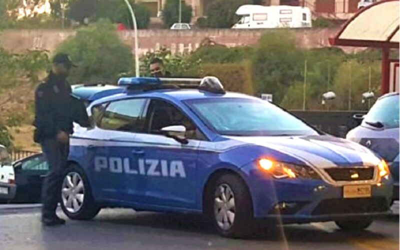 Senza mascherina, controllati in 166 dalla Polizia tra Gela, Niscemi e capoluogo. Multati 15 giovani. Controlli con l’ausilio dell’Esercito