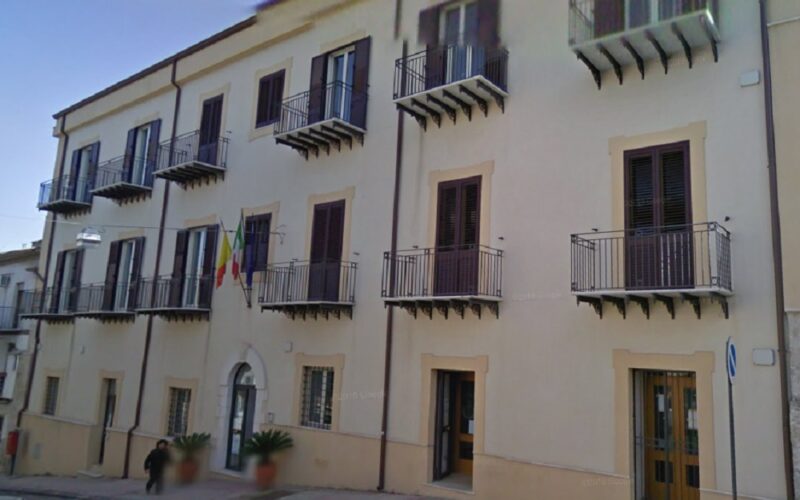Vallelunga: c’è il regolamento per le agevolazioni alle imprese. Il commissario approva gli atti. «Ringrazio gli uffici e l’Anci»