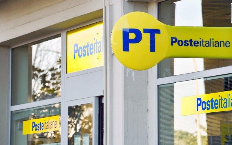 Niscemi: code davanti alla posta centrale, l’azienda riapre gli sportelli anche di pomeriggio