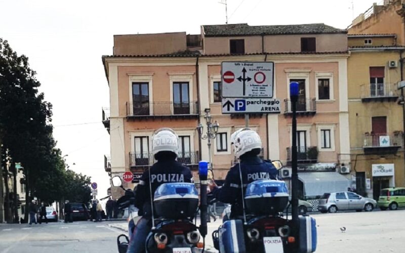 Gela: prima settimana di zona rossa, controllate 1.300 persone, 45 multe. «Rispetto e senso di responsabilità »