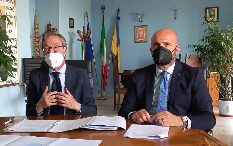 Marina di Gela: parte il progetto, Comune e Sicilindustria firmano protocollo sul nuovo porto