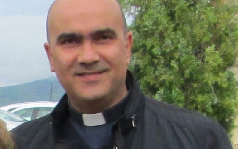 Prima messa da vescovo di monsignor La Placa stasera a Resuttano. Dal clero ai fedeli, una provincia nella gioia