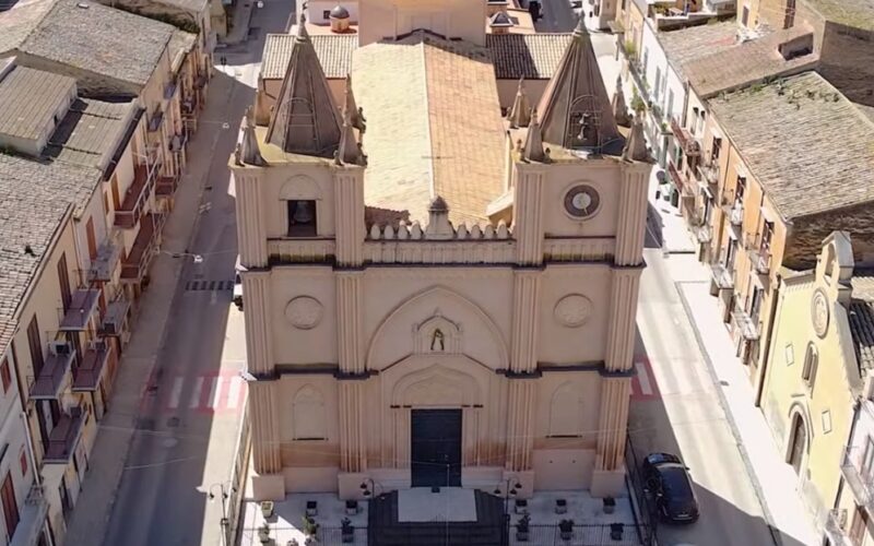 Vallelunga, tour virtuale tra le chiese e i tesori artistici per raccontare la storia e le tradizioni della comunità locale