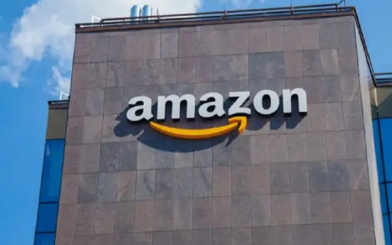 Amazon apre un nuovo deposito di smistamento, previsti 20 nuovi posti di lavoro in Sicilia e 90 autisti nell’indotto