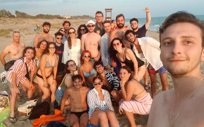 Rotaract, tra solidarietà , teatro e arti visive
