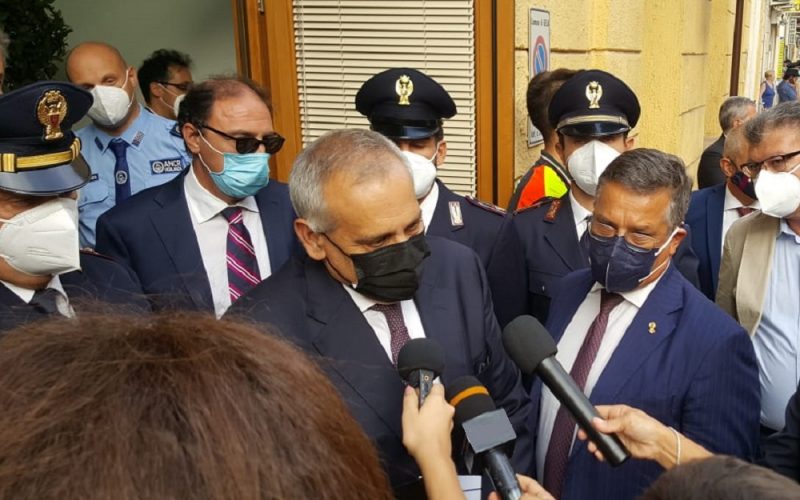 Gela, la visita di Giannini oggi in città : «Qui uomini coraggiosi e intelligenti, istituzioni facciano squadra insieme»