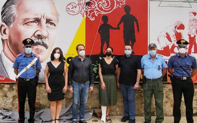 Un murales dedicato alle vittime di mafia