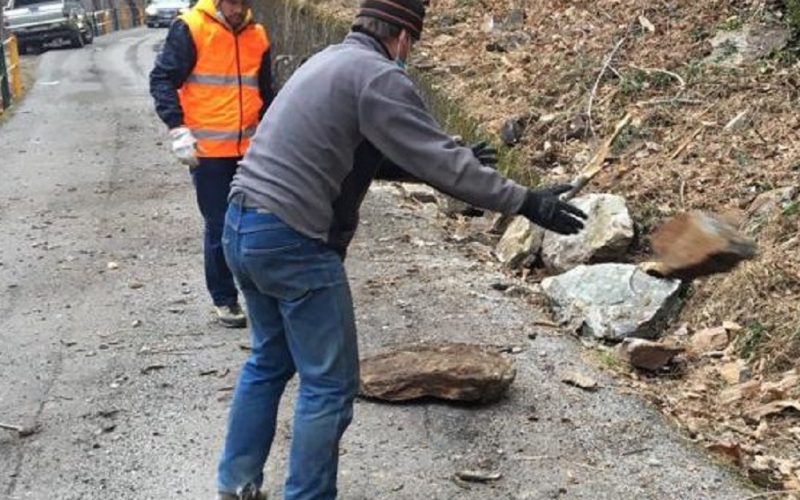 Strade nel caos, la regione ci mette un po’ di soldi. Lavori sulle Sp 38 e 23. Ma il resto della provincia affonda