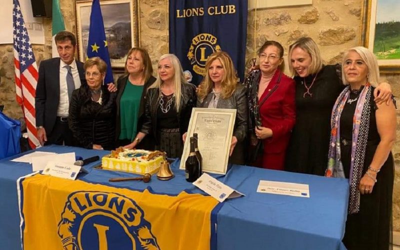 Riesi, charter night del Lions Club. Beneficenza, impegno nel sociale e sostegno alle fasce disagiate