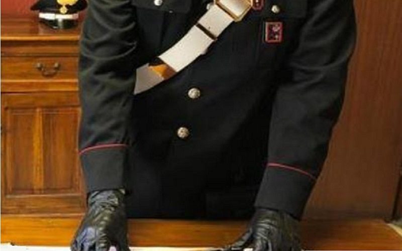 Revolver artigianale e fucile calibro 12 nel casolare, arrestato operaio di 61 anni