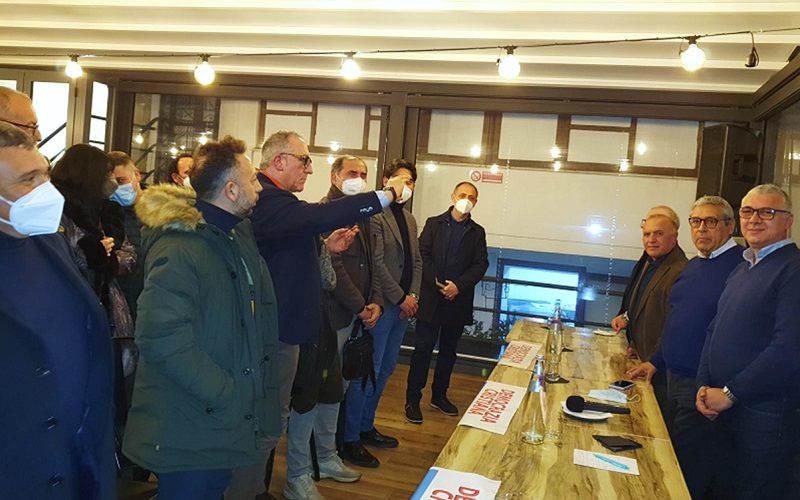 Niscemi, nuova sede e rinnovato entusiasmo per la Dc. Cuffaro: «Ispirati ai valori di don Sturzo»