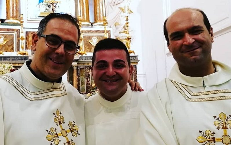 Gela: Francesco e la scelta di fede, il 26 marzo sarà ordinato sacerdote in chiesa Madre