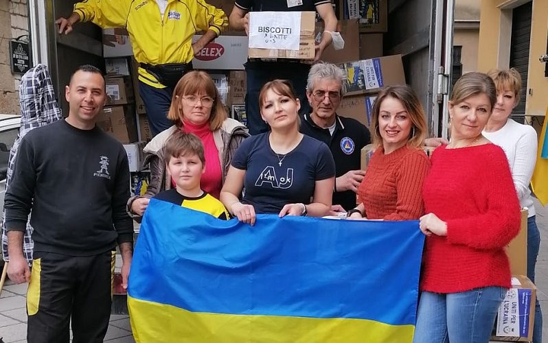 Riesi per l’Ucraina, partito il terzo carico di aiuti umanitari e beni di prima necessità