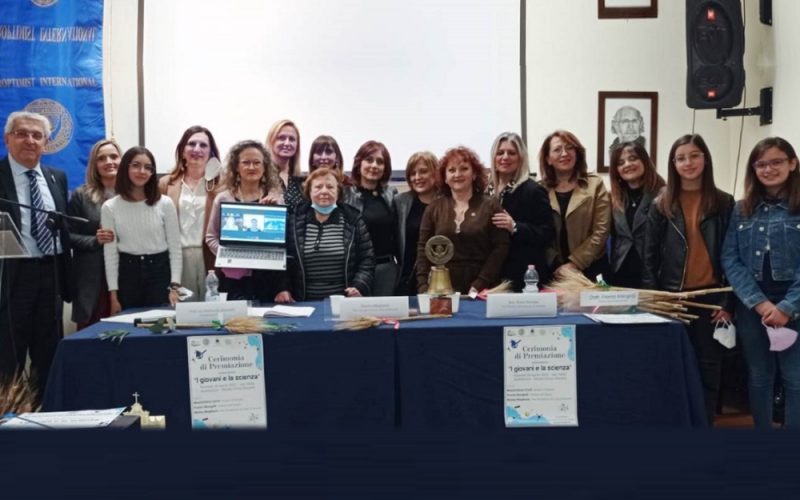 Studentesse premiate dal Soroptimist Club