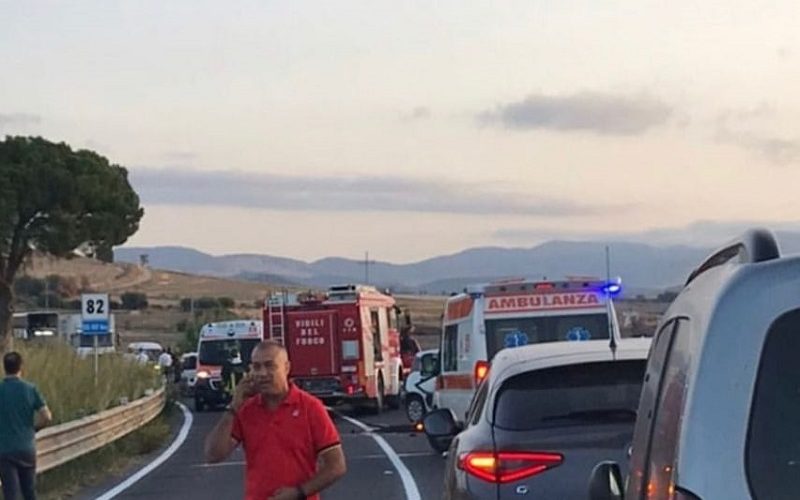 Ramacca: un morto sulla SS 417 Gela – Catania, nell’incidente coinvolte quattro autovetture