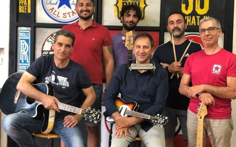Al campo volo, musica, aerei e solidarietà