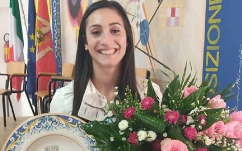 Alice Mangione ospite alla media «Manzoni», Niscemi abbraccia la sua grande campionessa