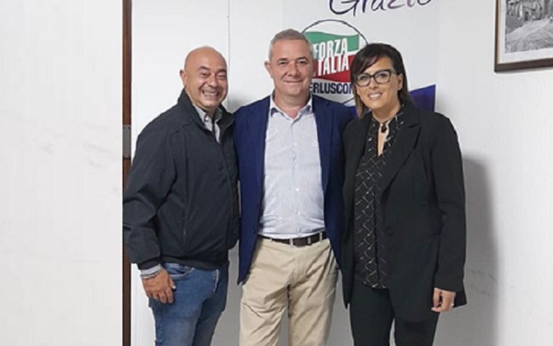 Sommatino, Sallemi e Sanfilippo abbracciano Forza Italia. «Cresciamo sul territorio»