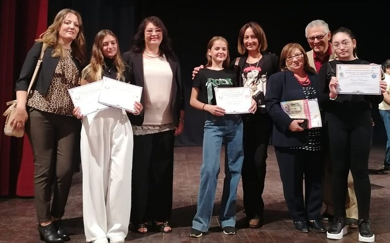 Riesi, studentesse dell’istituto «Carducci» sul podio del premio internazionale «Il Parnaso»