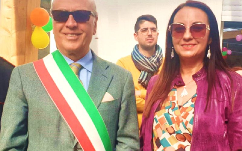 Vallelunga, la città del bambini. Inaugurato il nuovo plesso, parte lo scuolabus