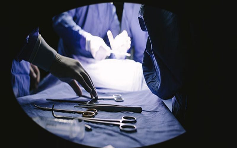 Gela, anello gli si incastra al dito e un uomo rischia necrosi. Intervengono i Vigili del fuoco