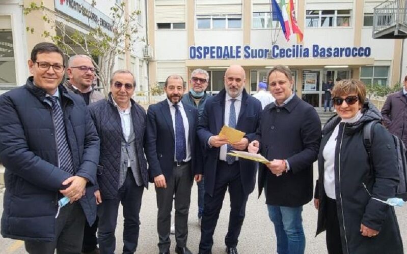 L’ospedale «Basarocco» festeggia 145 anni di attività . Stamane cerimonia alla presenza del sindaco e dei vertici Asp