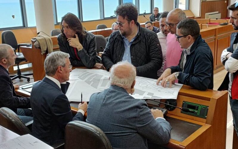 Gela: lavori riqualificazione via Venezia, il sindaco apre a possibili modifiche