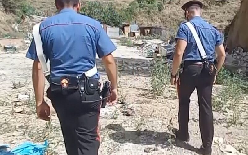 Mazzarino, discarica di inerti a cielo aperto. Area posta sotto sequestro, due persone indagate