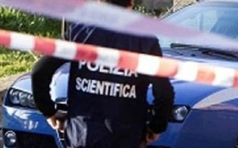 Gela: sparano due colpi, poi scappano. I proiettili centrano un’auto, poteva finire nel sangue