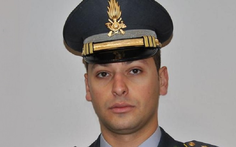 Il colonnello Sorrentino assume l’incarico di comandante Npef a Pesaro. Inizi di carriera a Gela