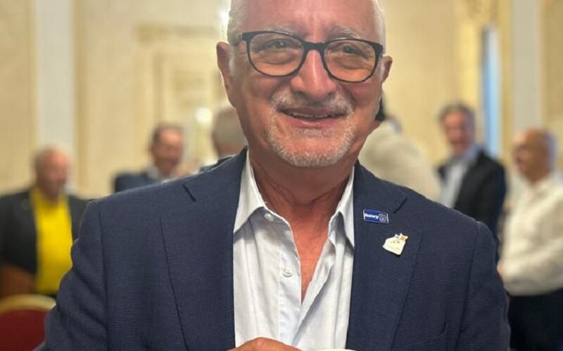Gela, governatore visita la città . Colpito positivamente da luoghi, arte e dalle attività realizzate