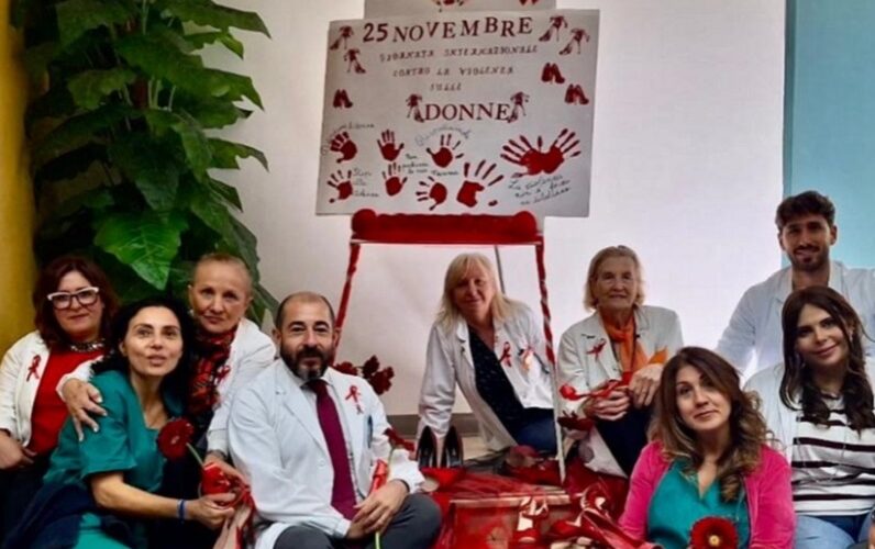 Gela: Natale in ospedale al Vittorio Emanuele. Addobbi, giochi, dolcetti e musica
