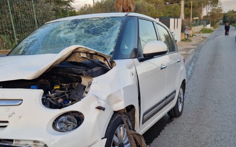 Schianto sulla Sp 10 per Caltagirone. Due ragazzi di Niscemi in codice rosso