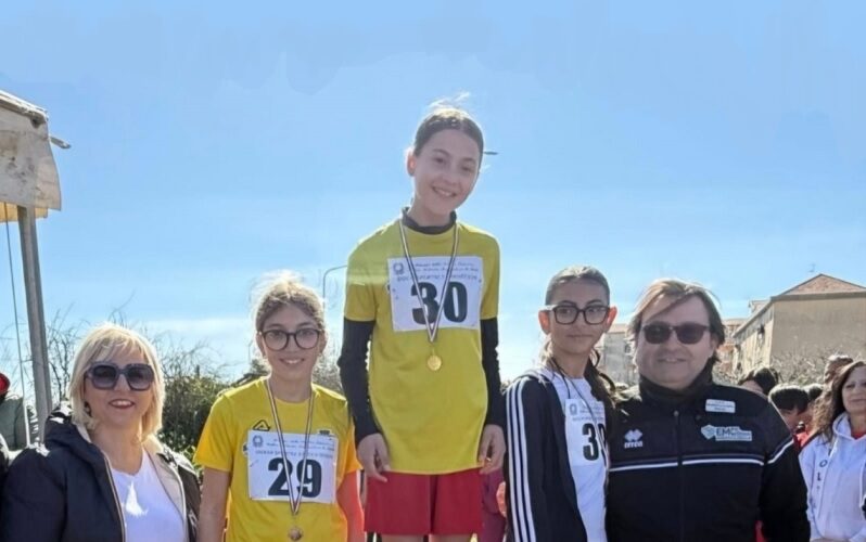 Riesi, i runner del comprensivo «Carducci» trionfano in finale ai giochi studenteschi di Niscemi