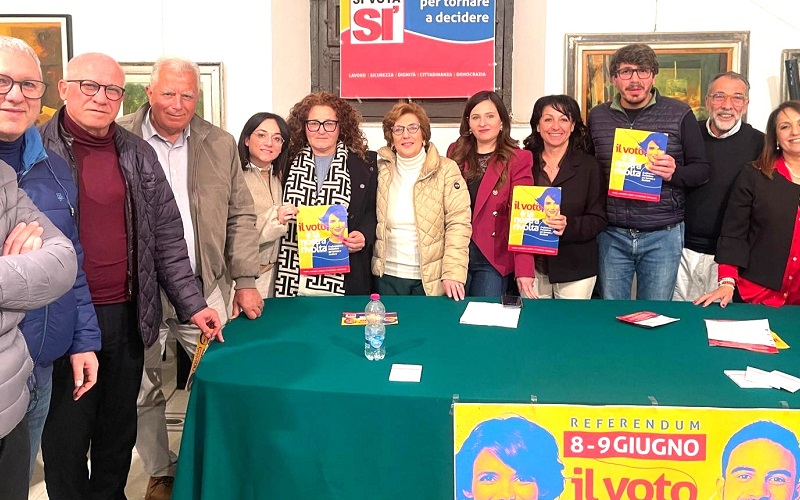Niscemi: dibattito sui quesiti referendari, presenti segretarie della Cgil, Moncada e Cultraro