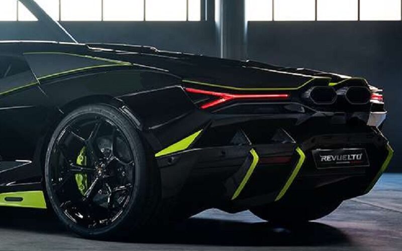 Gela, 12 auto sequestrate a tre imprenditori. Pure Ferrari, Porsche e Lamborghini