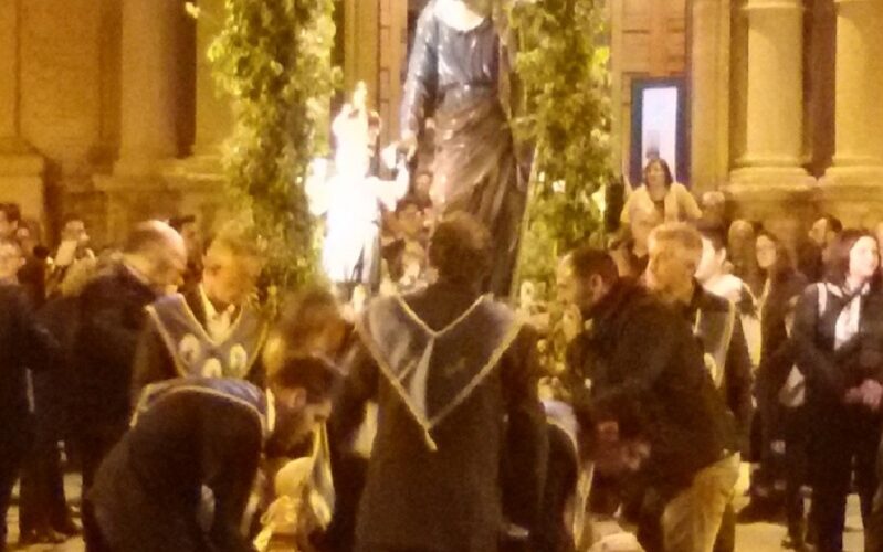 Niscemi rinnova la devozione a San Giuseppe. Stasera solenne pontificale e processione