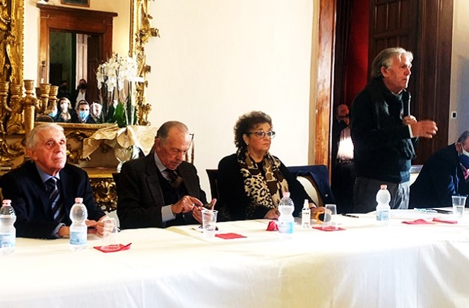 Pd e M5s, venti di tempesta