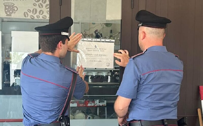 Riesi, bar e autolavaggio chiusi per 7 giorni. «Era ritrovo di soggetti con precedenti penali»